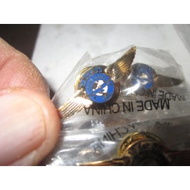 1999 EAA Young Eagles Gold Tone Pilot Wings Lapel Pins w/Clasp "10 for 99" NOS
