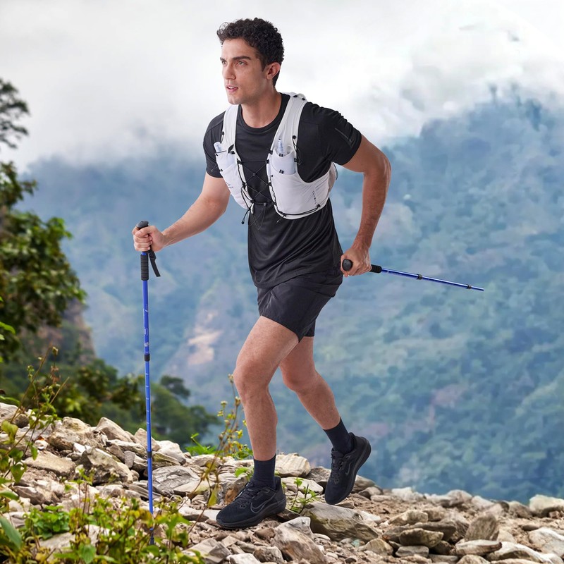 Semsty Running Hydration Vest 5L, Running Backpack with 2x500ml Soft