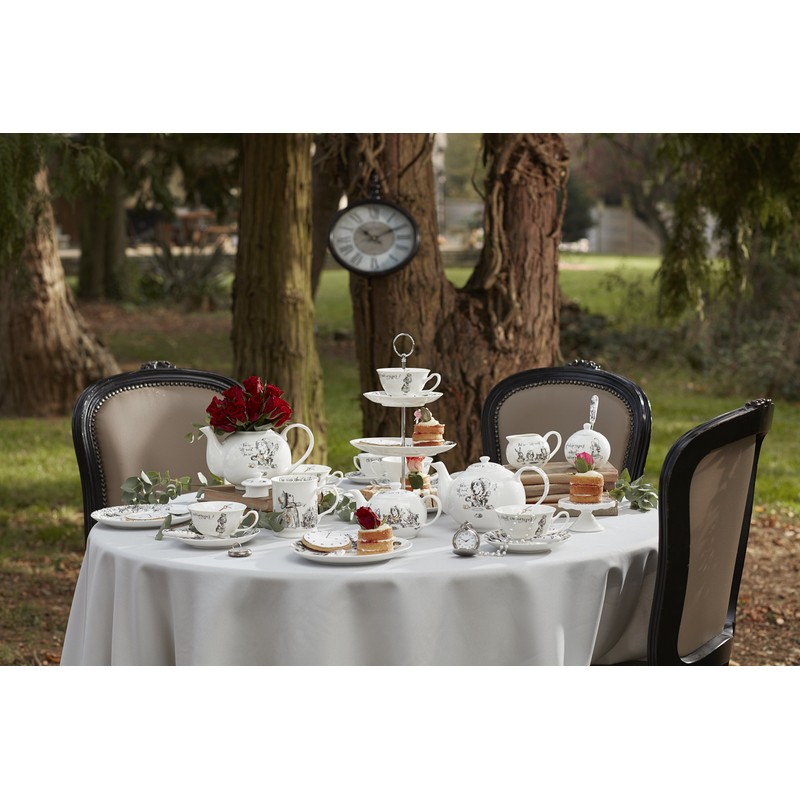 Victoria & Albert 5200024 Alice in Wonderland High Tea Gift