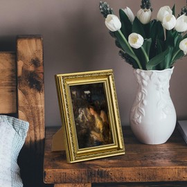 upsimples 5x7 Picture Frame with Real Glass, 2 Pack Ornate Vintage Picture Frames for Wall or Tabletop Display, Gold 5 x 7 Photo Frame for Wall Décor