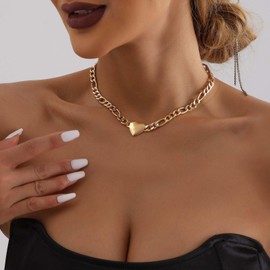 TseenYi Punk Heart Chunky Chain Necklace Gold Cuban Chain Heart Neckalce Short Heart Choker Necklace Vintage Thick Chain Necklace Chunky Love Pendant Neckalce Jewelry for Women and Girls