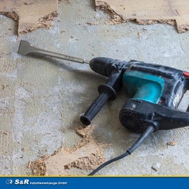 Professional Spade Chisel – Designed for Commercial and Heavy-Duty use, Ideal for chiseling and Demolition Work in Construction and Renovation.