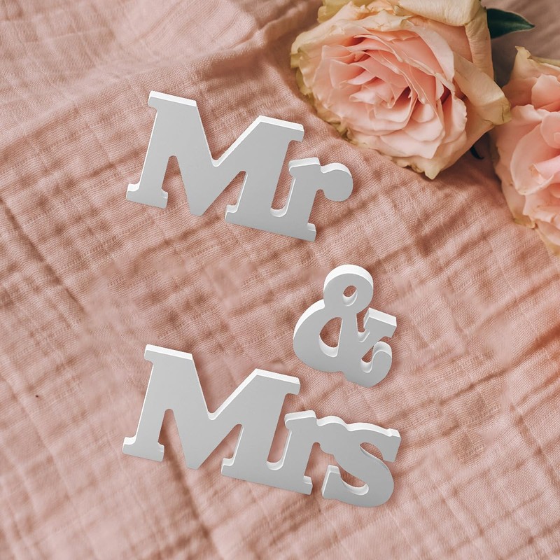 Mr & Mrs Letters Sign Jagowa Letters Sign Mr &