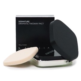 Missha Signature Dramatic Two Way Pact/12 Hour Lasting Cover, No. 21 Vanilla / 미샤 시그니처 드라마틱 투웨이 팩트/12시간지속커버, 21호 바닐라