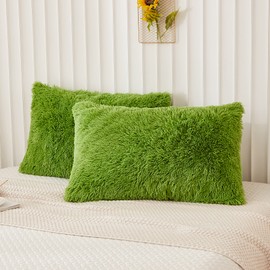 Memfydu Faux Fur Fluffy Pillowcases, Apple Green Plush Shaggy Velvet Standard/Queen Size Pillow Cover Set of 2, Zipper Closure (20"x26", Apple Green)