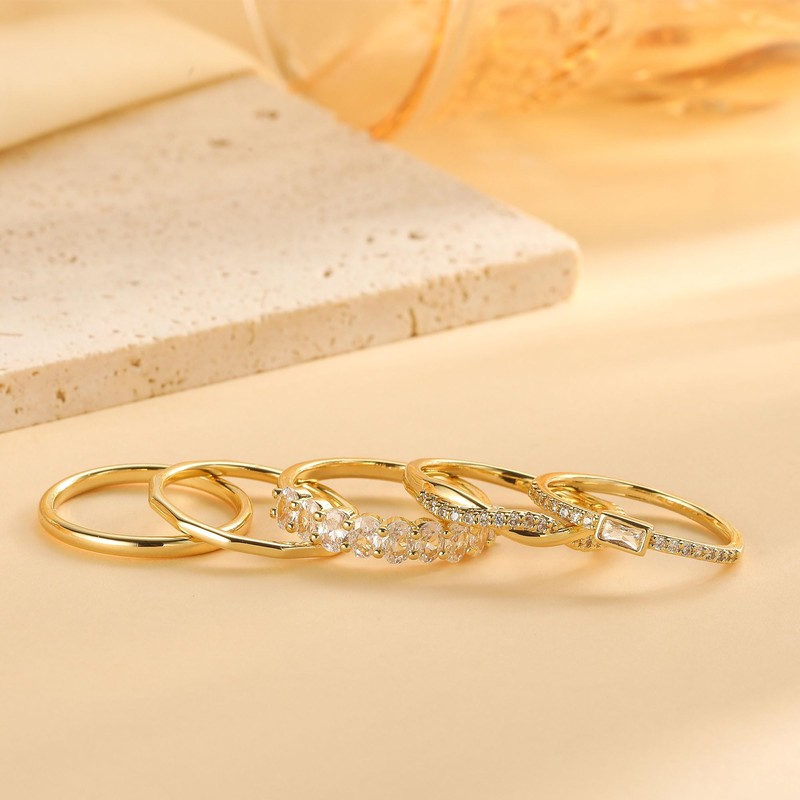 Sundurich Gold Stackable Rings for Women Non Tarnish,14K Gold Plated