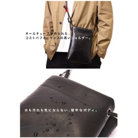 Seal Leather Cord Shoulder Bag Sacoche Men's Mini Shoulder Bag Small Lightweight Waterproof Shoulder Bag Crossbody Bag Good Value Genuine Leather PS-243BK