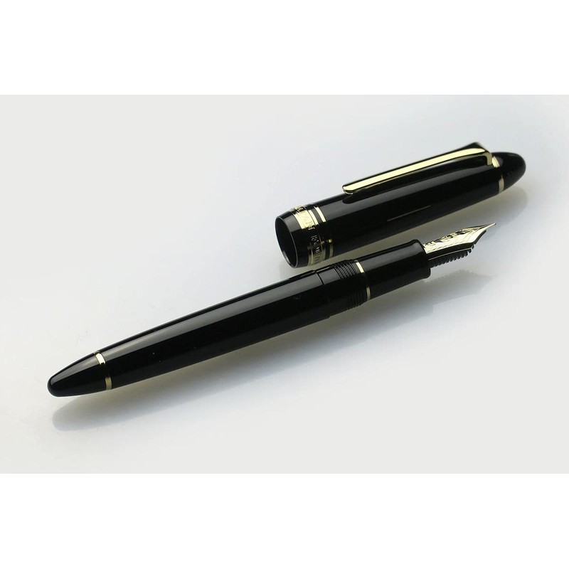 Sailor Fountain Pen, Profit Lite Fountain Pen, Gold Trim, Black,