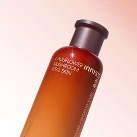 Innisfree Flower Mushroom Vital Skin 200mL / 이니스프리 꽃송이 버섯 바이탈 스킨 200mL
