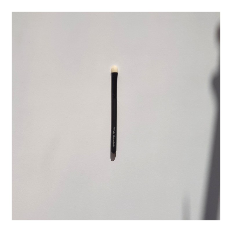 TOGO Base Shadow Brush / TOGO 베이스 섀도우 브러쉬