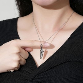 ZOEXUE Hug Necklace for Couples：Sterling Silver Couple Necklaces for Women - Hugging Pendant Jewelry Valentine’s day Gifts for Him and Her Wife, 925, No Gemstone