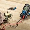Digital Multimeter Högert NCV AC/DC Voltmeter Ohmmeter Widerstandskapazität Frequanec Zählungen