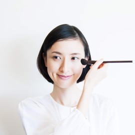 SHAQUDA UVU Bright Up Brush (820)