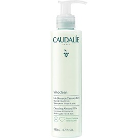 Caudalie Leche de Almendras Desmaquillante Rostro y Ojos Sensibles - 200ml DESMAQUILLANTE SUAVE: Leche limpiadora con aceite de almendra dulce, limpia rostro y ojos sensibles. Vegano, 97% natural