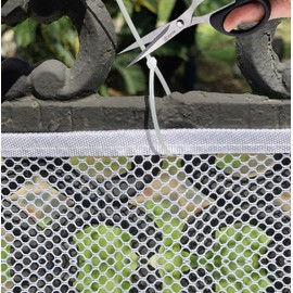 Child Safety Net, Balcony, Patios and Railings, Stair Net, 3 Meters Safe Rail Net for Kids/Pets/Toys, Sturdy Mesh Fabric with Ropes and Cable Ties for Kids Pets