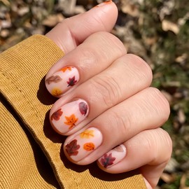 Fall Press On Nails Short Square, Thanksgiving Fake Nails Maple Leaf Patterns Stick On Nails Thanksgiving Nail Accessories for Women Girls 24Pcs