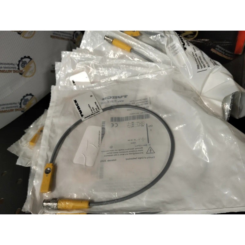 Turck Bi2-q5.5-ap6x-0.3-psg3m Sensor Inductivo 16130825 #221