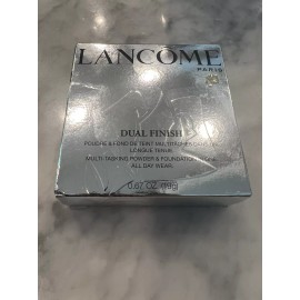 Lancôme Lancome Dual Finish Multi-tasking Powder Foundation 0.67oz/19g NIB Choose Shade - 220 Buff II (C)