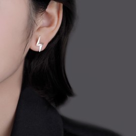 Reffeer Solid 925 Sterling Silver Lightning Earrings Stud for Women Teens Lightning Bolt Studs Earrings Minimalist Post Stud Earrings (A-Silver)