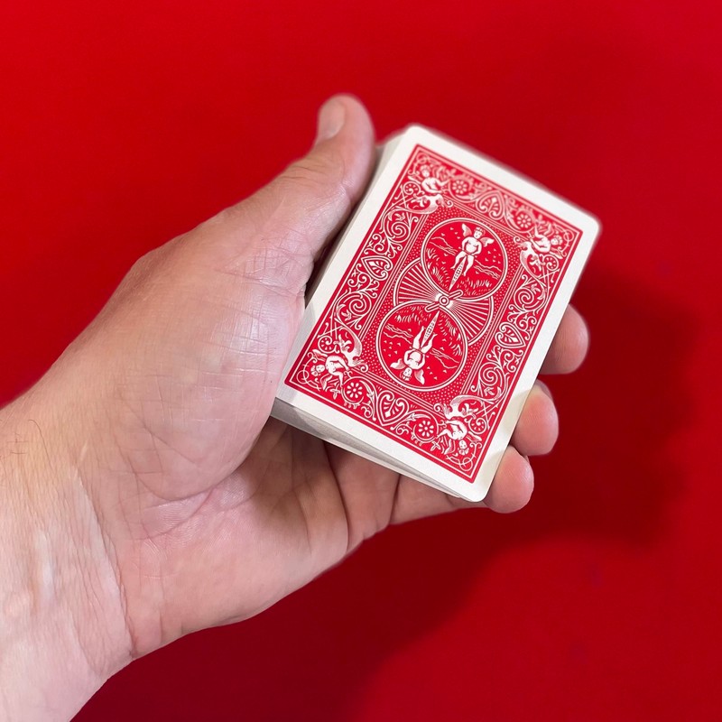 Hat Trick Magic Red Back Svengali Deck and Bite Out