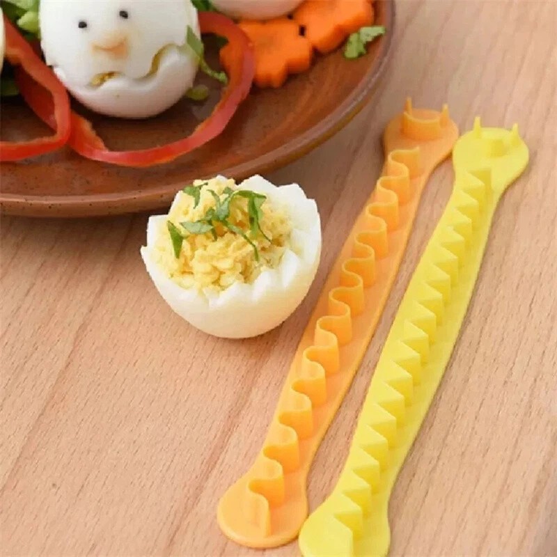 2pcs Fancy Cut Egg Cooked Eggs Cutter Lace Egg Slicer