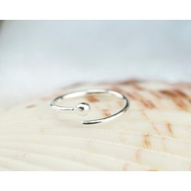 TinyStudio 1Pc Sterling Silver Small Hoop Earrings, Cartilage Hoop Earrings, Helix Tragus Lip Nose Piercing for Women Men Girls (Silver, 8mm)