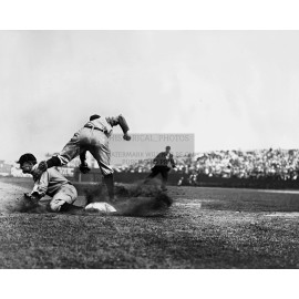 TY COBB SLIDING FOR THIRD DETROIT TIGERS BASEBALL PLAYERS 1909 4X6 PHOTO