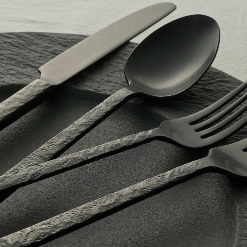 KINGSTONE 30 Pcs Black Hammered Silverware Set for 6, 18/10