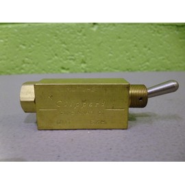 Clippard MJTV-3 3-Way Toggle Valve, Enp Steel Toggle, 1/8" NPT