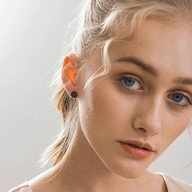 Minimalist Compass Disc Stud Earrings Stainless Steel Nautical Sailor Wanderers Cartilage Tragus Tiny Small Studs Earring Fashion Jewelry Gifts for Women Teen Girls Men (Black)