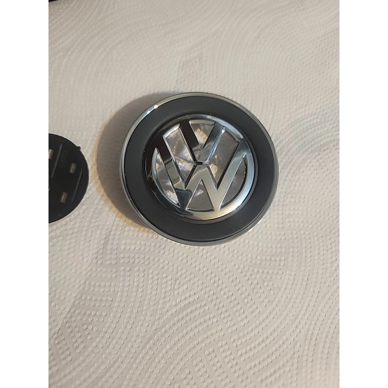 Volkswagen 15-19 Volkswagen Gols Wagon Steering Wheel Emblem