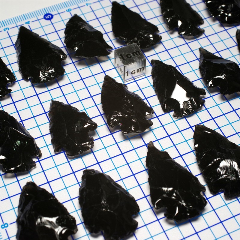 [N2 stone Natural] Obsidian arrowheads - Total Length Approx. 25-35mm