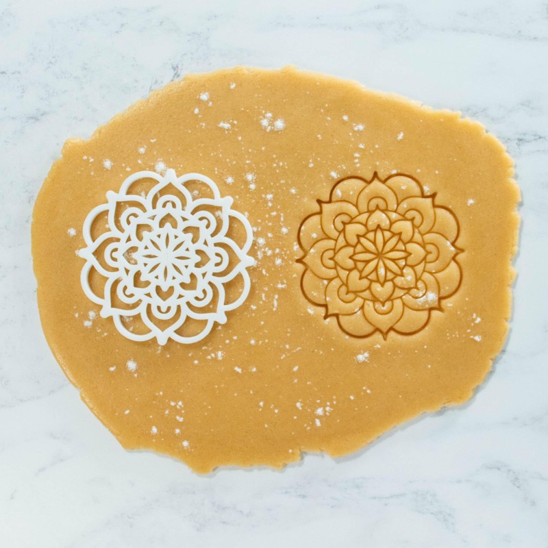 Set of 2 Mandala Cookie Cutters, 2 pieces - Bakerlogy