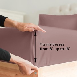 Twin Fitted Bed Sheet - Bottom Single Fitted Sheet Only - Ultra-Soft Hotel Luxury Bedding w/ 8-16 Inch Deep Pockets - Breathable, Cooling & Wrinkle Free - Easy-Care, Fade & Shrink Resistant - Mauve