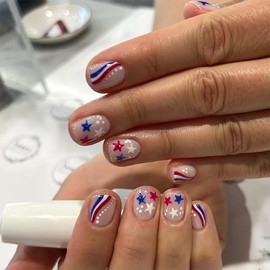 24Pcs Independence Day Press on Nails Short Square Fake Nails with Cute Star Design Artificial Acrylic Nails 4th of July False Nails Red Blue Stripes Glue on Nails Patriotic Stick on Nails for Women