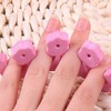 Manicure Helper Fixing Sponge Nail Care Grooming Tool 1p / 매니큐어 헬퍼 고정 스펀지 네일 관리 정리 도구 1p