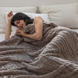 COOVA Premium Fleece King Size Blanket 90x102 inch - Soft & Cozy, Lightweight, Ideal for, Bed, Travel and Camping, Warm, Easy to Clean, Great for Birthdays, Christmas, Housewarming,Taupe