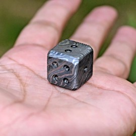 Damascus Playing Dice Custom Hand Made Gift - Hand Forged Damascus Steel  2758