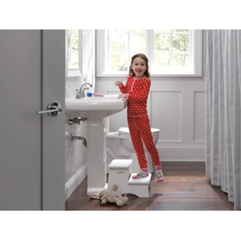 Peerless P3535LF Parkwood Two Handle Lavatory Faucet Widespread, Chrome