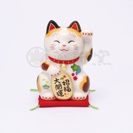 Yakushi Kiln Saie Lucky Lucky Lucky Maneki Neko (Left Hand Raise, No. 3)