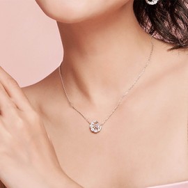 Xduargs Boho Crystal Crescent Moon Necklace Silver Rhinestone Moon Choker Necklace Vintage Cz Paved Crescent Necklace Tiny Crystal Heart Necklace for Women and Girls