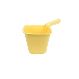airy drop pale yellow