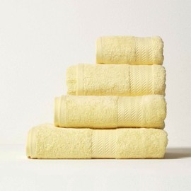 Homescapes Set of 4 Luxury Wash Cloths Cotton 30 x 30 cm, 4 Flannels Pastel Yellow, 100% Egyptian Cotton, 500 g/m²
