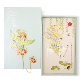 LELE LIFE 2Pack Metal Bookmarks with Exquisite Box, Colorful Vintage Metal Pendant Bookmarks, Hollow Brass Bookmarks for Readers Students, Style C+D