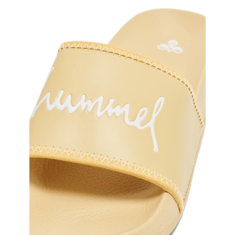 hummel Women's Pool WMNS Slide Sandal, Cocoon