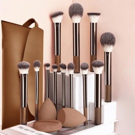 Set de brochas de maquillaje mini para principiantes, set de brochas de maquillaje profesionales, un set para maquillar todo el rostro. (Coffee color)