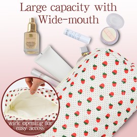 AMZMA Quilted Makeup Pouch,Cotton Puffy Makeup Bag, Coquette Cosmetic Bag for Women and Girls, Aesthetic Organizer Bag, Cute Flower Travel Toiletry Bag, Strawberry