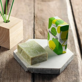 Extraherbos Jabón Artesanal de Moringa 100g, Limpiador Facial Natural Anti-Envejecimiento e Hidratante, Con hoja de Moringa y Aceite de Coco, para... 