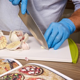 Marigold Disposable Gloves: Powder Free, Latex Free, Food Safe, Multi-Purpose Disposable Gloves - Perfect for Safe, Hygienic and Versatile Use - Box of 40