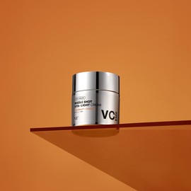 VT Reedle Shot Vita-Light Cream 50ml Whitening Moisture Hydration Glow